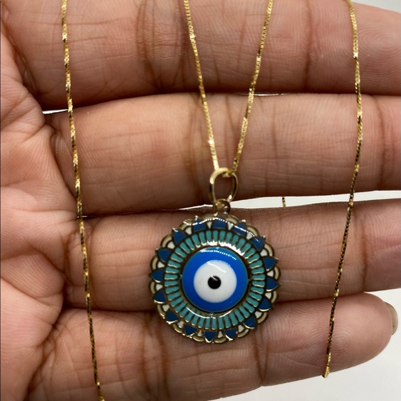 10K Gold Evil Eye Box Chain Necklace - Picture 7 of 11